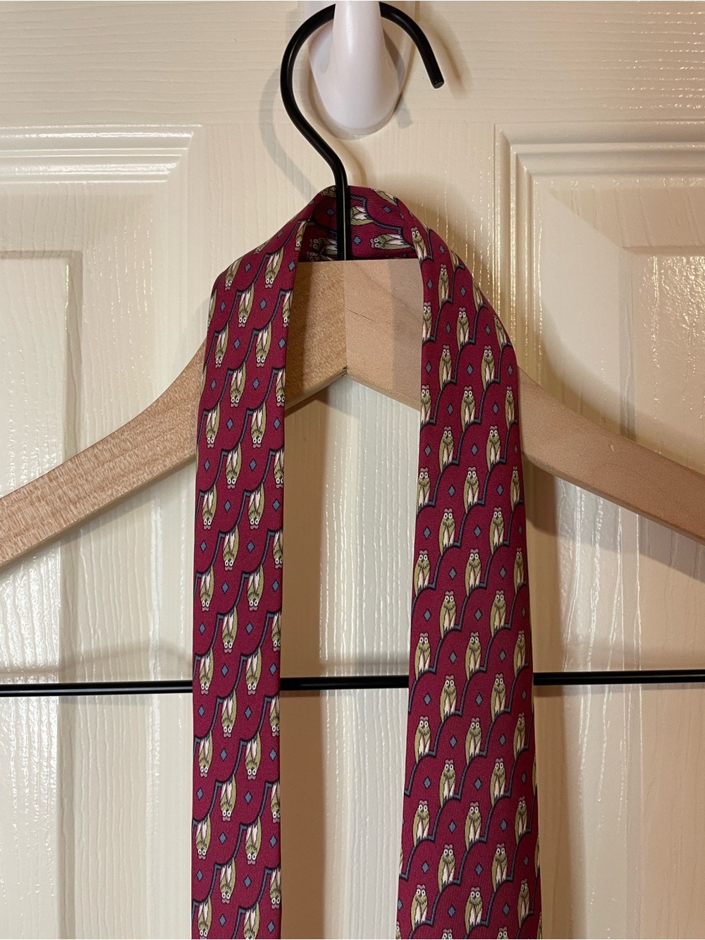 Hermes Paris Vintage 90s Limited Edition 100% Silk Pink Owl Neck Tie *Rare* - Picture 10 of 13